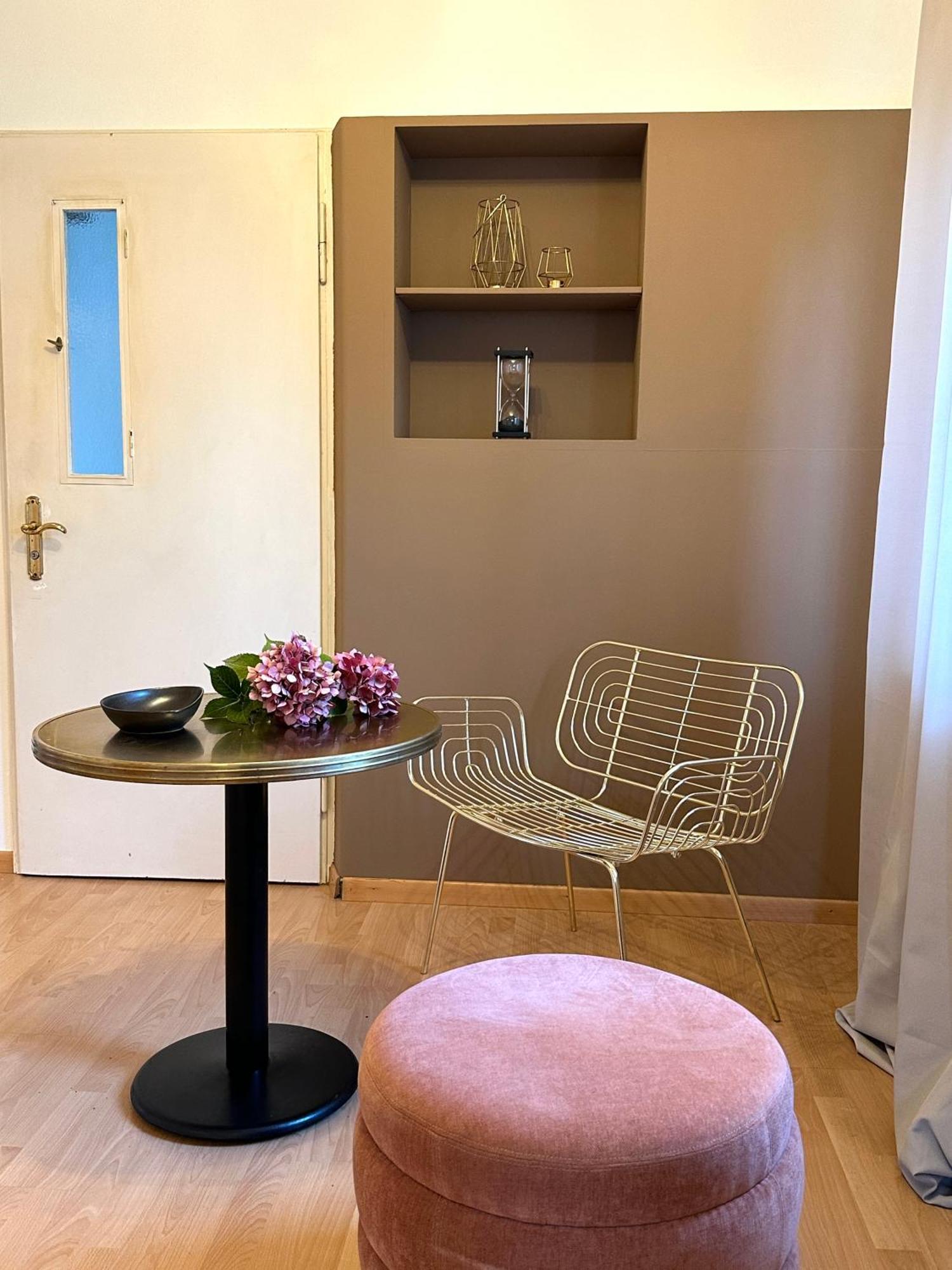Wohnen In Wiedikon Adonis Apartment